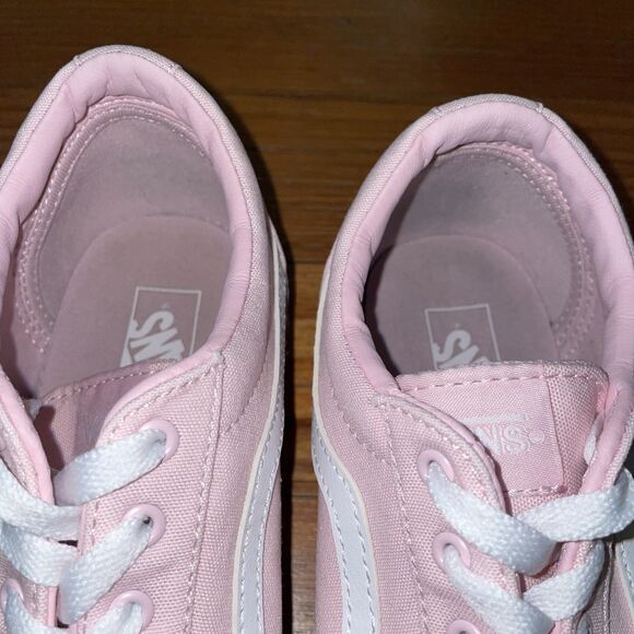 VANS Old Skool Pink Low top Sneaker Shoes Missy Size 6 Casual School Skateboard - Picture 5 of 13